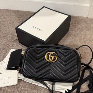 GG Marmont small camera bag